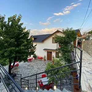 Casa de hóspedes Bixhaku, Gjirokastër