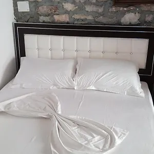 Casa de hóspedes Karafil, Gjirokastër