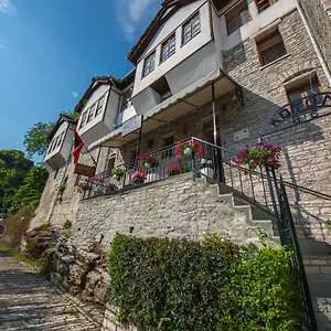 Kotoni Bed and breakfast